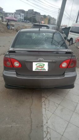
										2005 Toyota Corolla full									