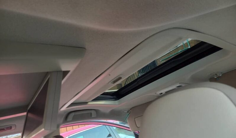 
								2011 Toyota Sienna full									