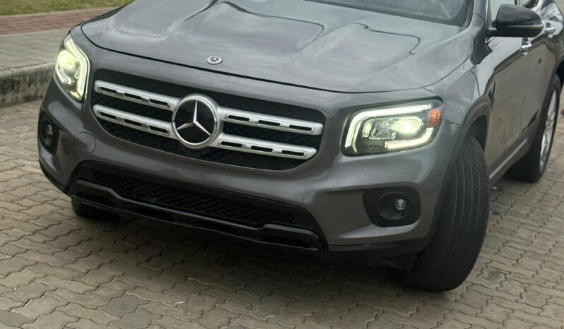 
								2023 Mercedes-Benz GLB 250 full									