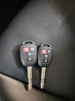 
										2023 Toyota Prado full									