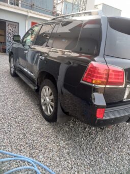 
										2011 Lexus LX570 full									