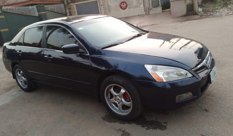 
								2007 Honda Accord full									