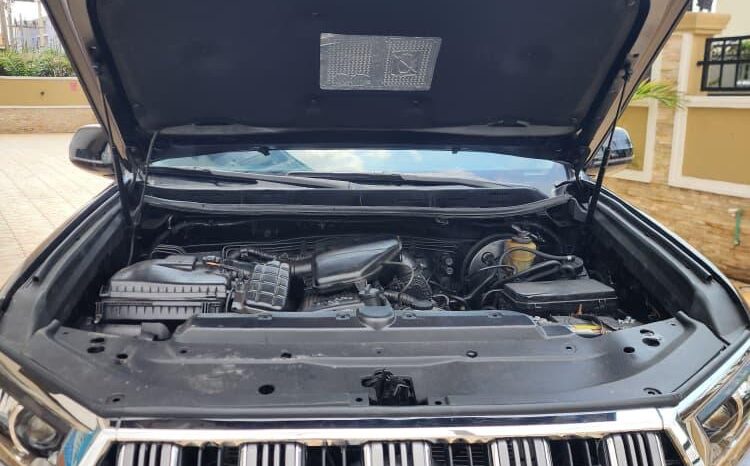 
								2023 Toyota Prado full									