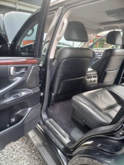 
										2011 Lexus LX570 full									