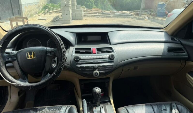 
								2012 Honda Accord full									