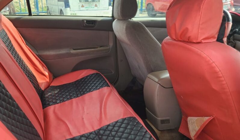 
								2004 Toyota Camry full									