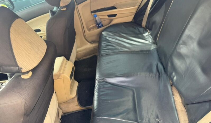 
								2012 Honda Accord full									