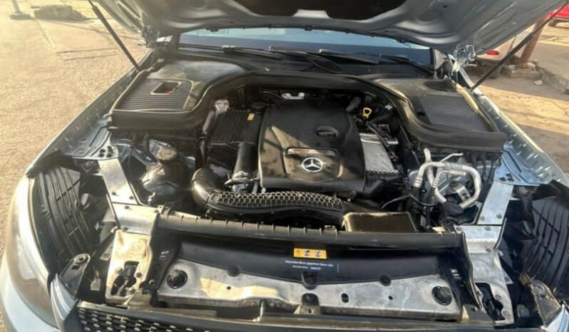 
								2016 Mercedes-Benz GLC 300 full									