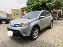 
										2014 Toyota RAV4 full									