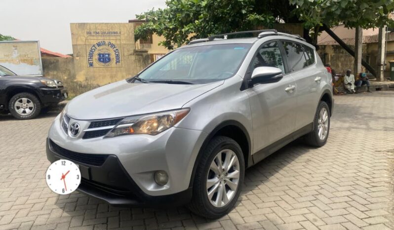 
								2014 Toyota RAV4 full									