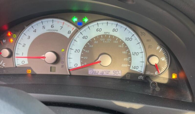 
								2011 Toyota Camry full									