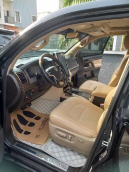 
										2023 Toyota Land Cruiser full									