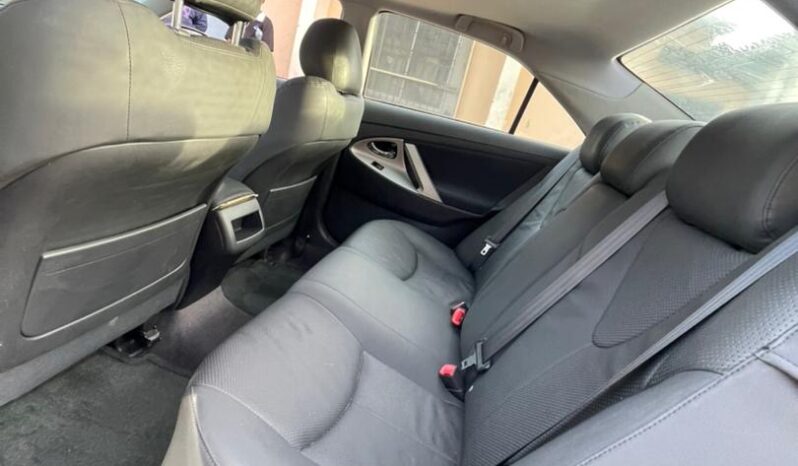 
								2011 Toyota Camry full									