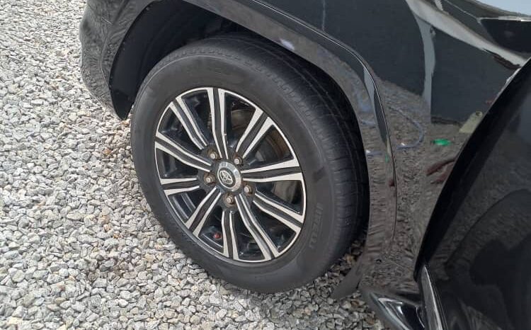 
								2023 Toyota Land Cruiser full									