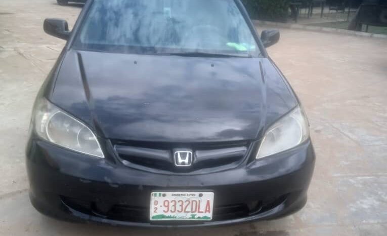 
								2004 Honda Civic full									