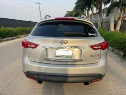 
										2015 Infiniti QX70 full									