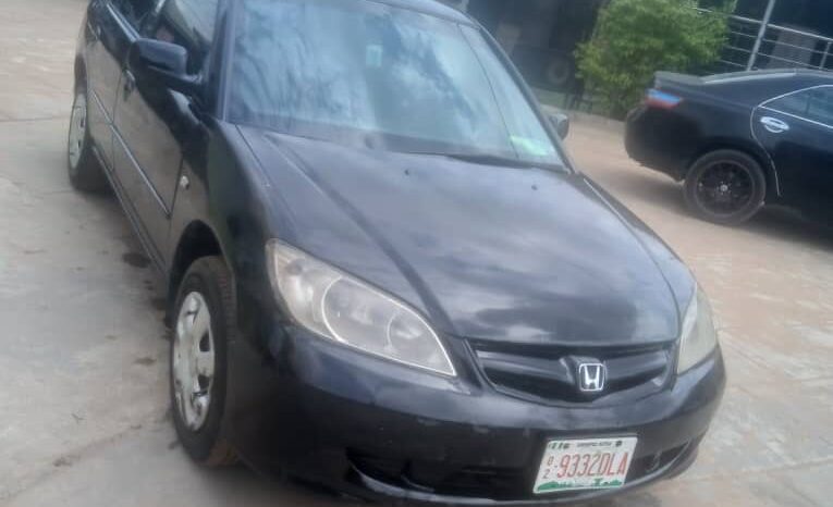 
								2004 Honda Civic full									