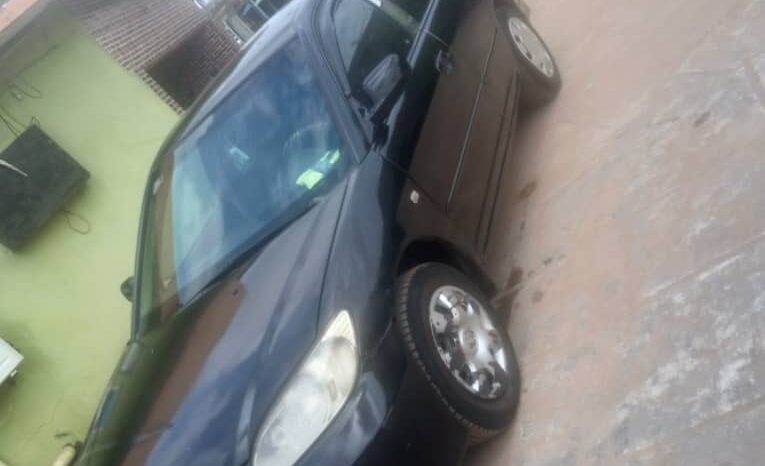 
								2004 Honda Civic full									