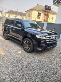 
										2023 Toyota Land Cruiser full									