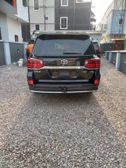 
										2023 Toyota Land Cruiser full									