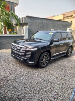 
										2023 Toyota Land Cruiser full									