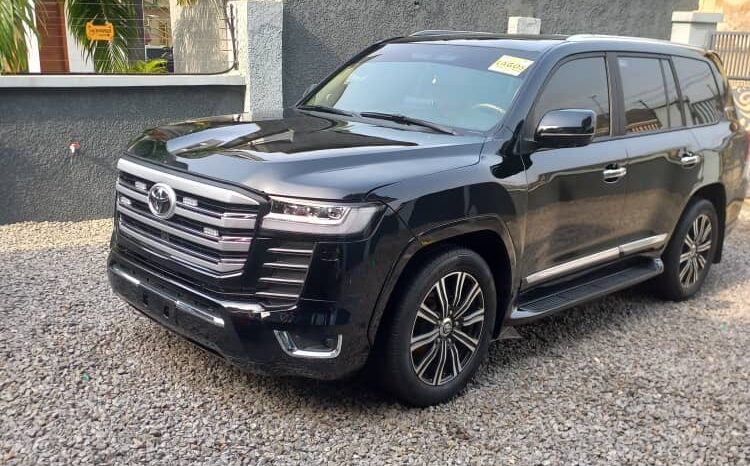 
								2023 Toyota Land Cruiser full									