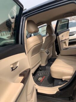
										2010 Toyota Venza full									