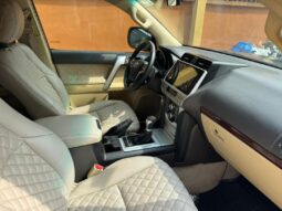
										2015 Toyota Prado full									