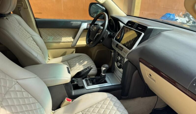 
								2015 Toyota Prado full									