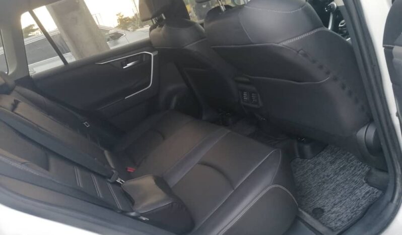 
								2022 Toyota RAV4 full									