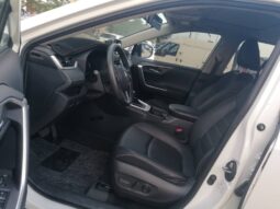 
										2022 Toyota RAV4 full									