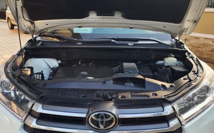 
								2019 Toyota Highlander full									