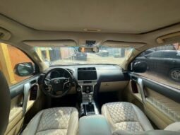 
										2015 Toyota Prado full									