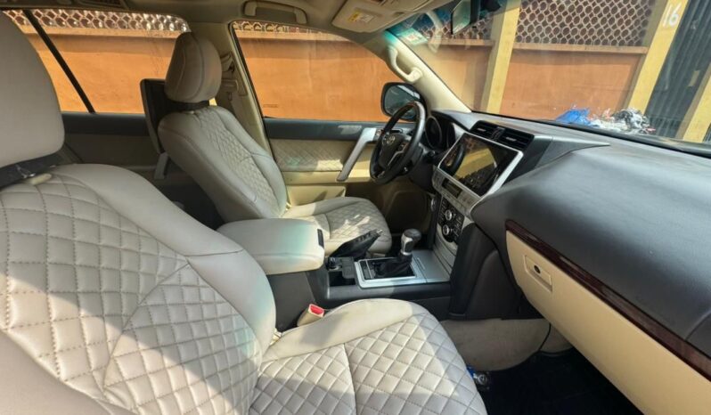 
								2015 Toyota Prado full									