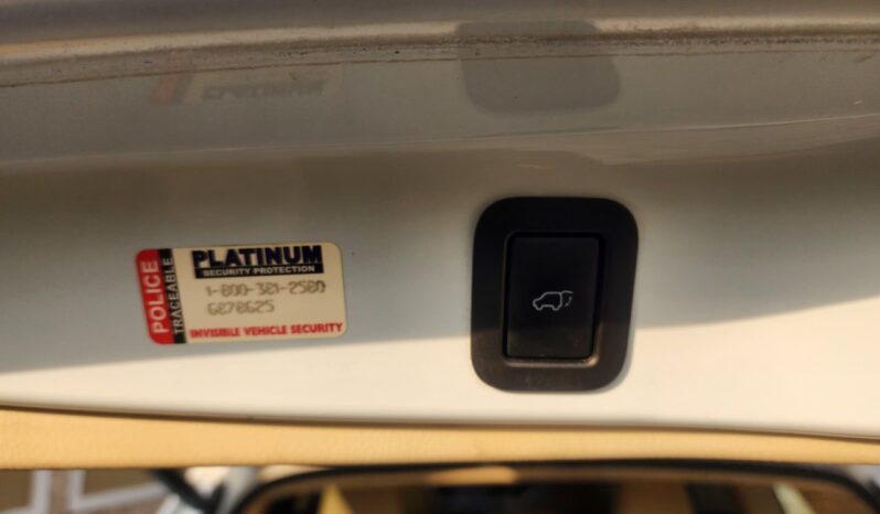 
								2019 Toyota Highlander full									