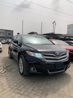 
										2010 Toyota Venza full									