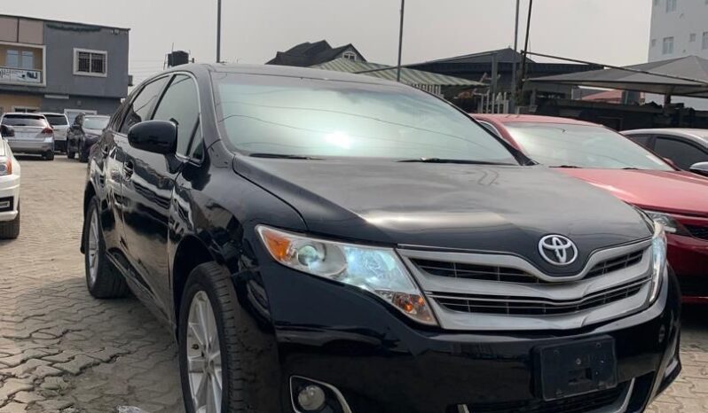 
								2010 Toyota Venza full									