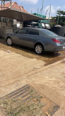 
										2006 Toyota Avalon full									