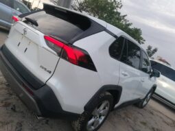 
										2022 Toyota RAV4 full									