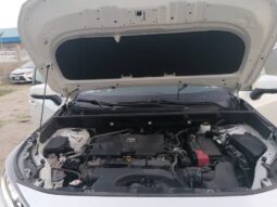 
										2022 Toyota RAV4 full									