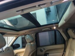 
										2017 Land Rover Land Rover full									