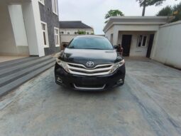 
										2010 Toyota Venza full									