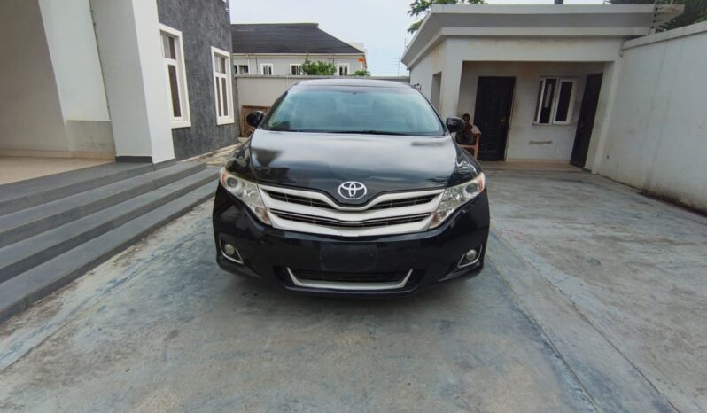 
								2010 Toyota Venza full									