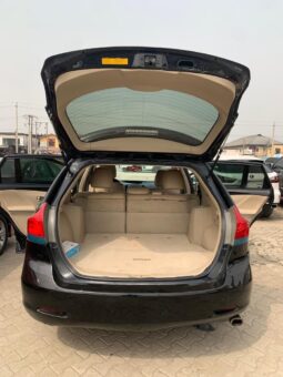 
										2010 Toyota Venza full									