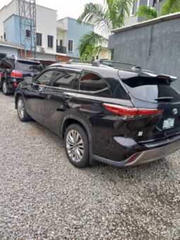
										2024 Toyota Highlander full									