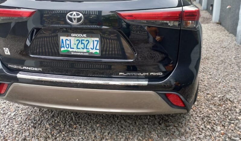 
								2024 Toyota Highlander full									