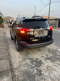 
										2015 Toyota RAV4 full									
