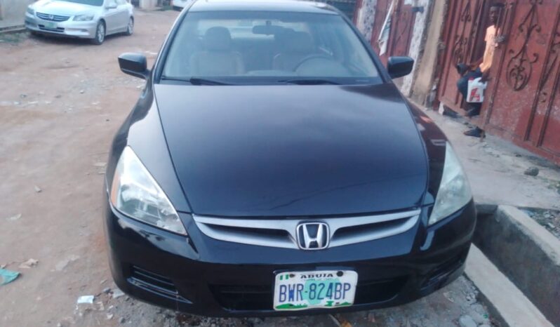 
								2007 Honda Accord full									