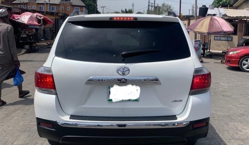 
								2012 Toyota Highlander full									