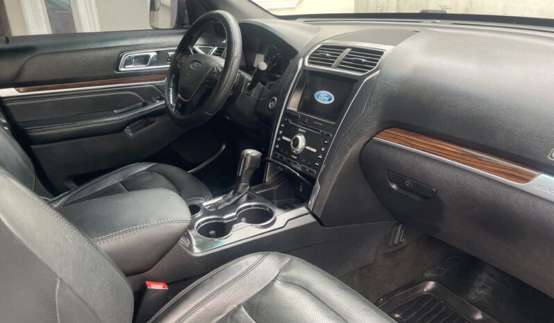 
								2017 Ford Explorer full									